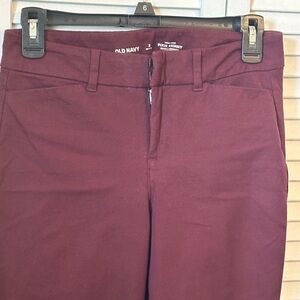 Old Navy Woman’s Dark Red Chinos